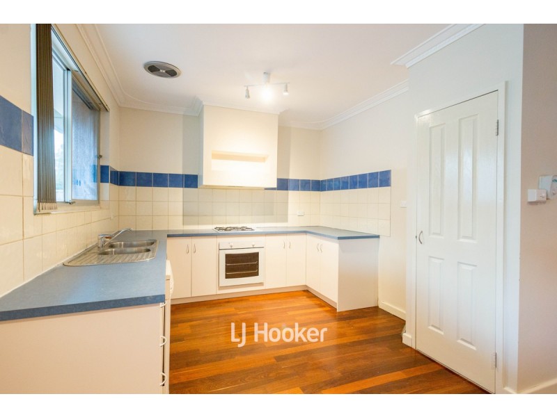 16 Hutchinson Road, Burekup WA 6227