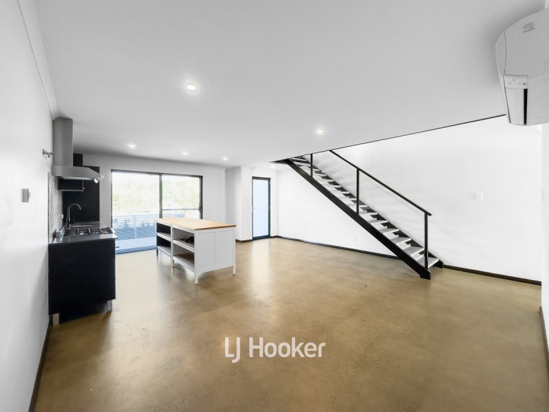 21 Wicklow Boulevard, Dalyellup WA 6230