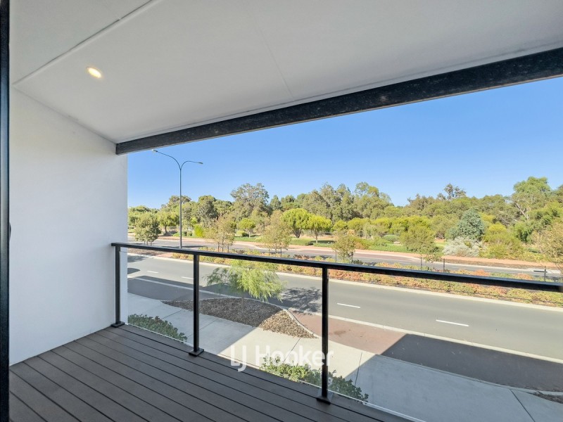 21 Wicklow Boulevard, Dalyellup WA 6230