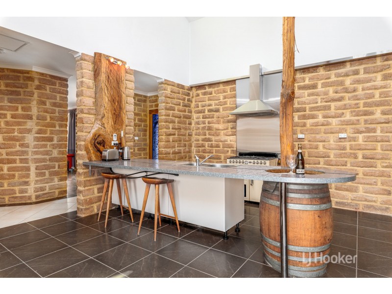 9 Busher Place, Capel WA 6271