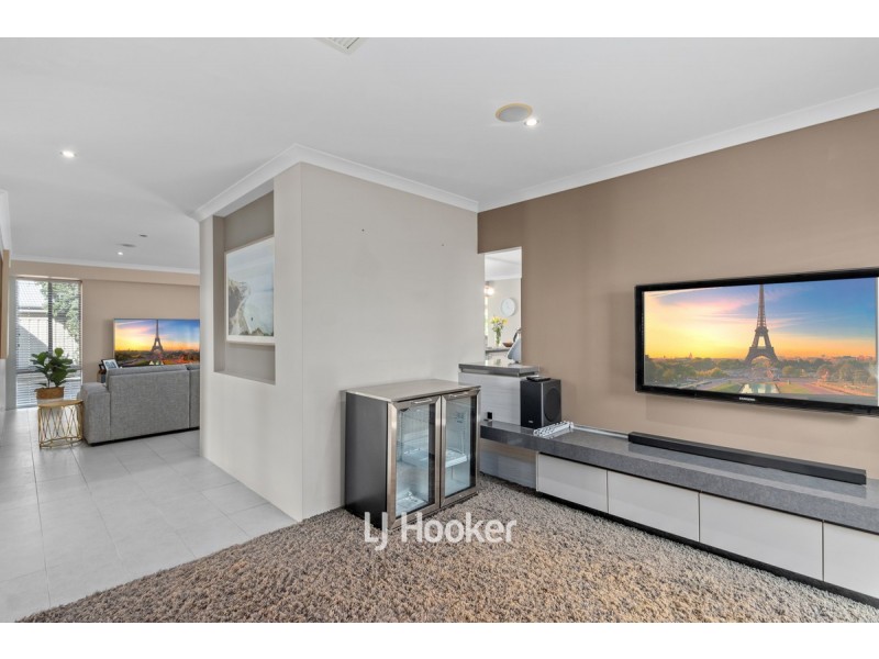 54 Millbridge Boulevard, Millbridge WA 6232