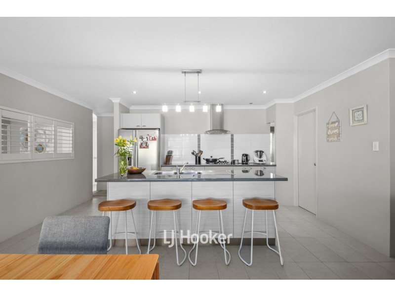 54 Millbridge Boulevard, Millbridge WA 6232