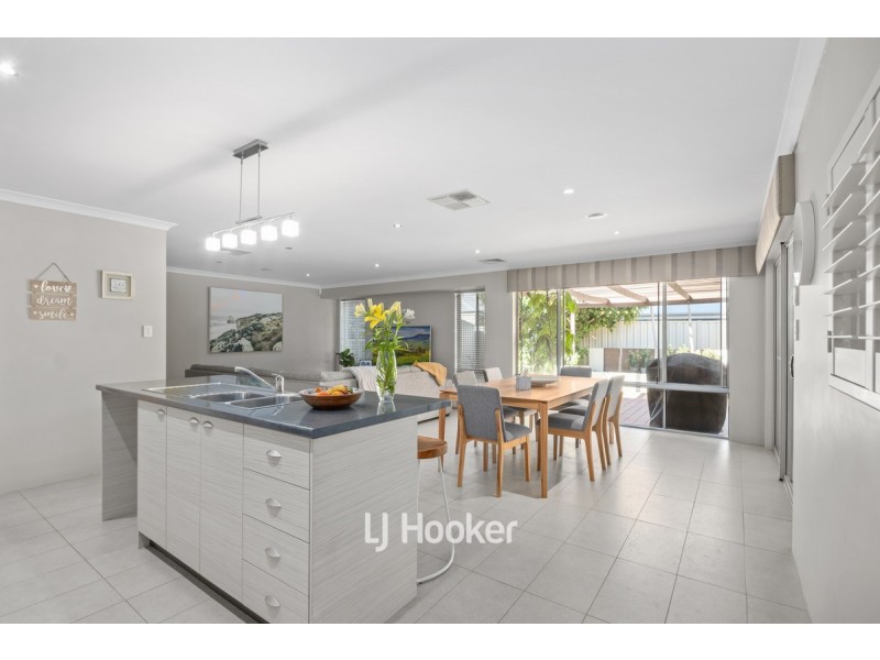 54 Millbridge Boulevard, Millbridge WA 6232