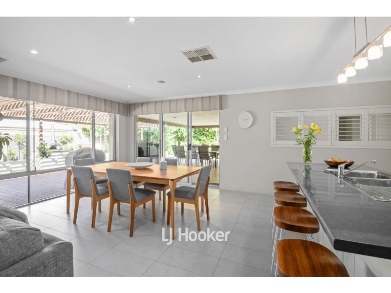 54 Millbridge Boulevard, Millbridge WA 6232