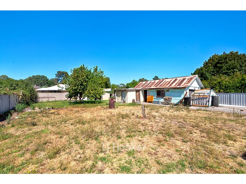 5 Moira Road, Collie WA 6225