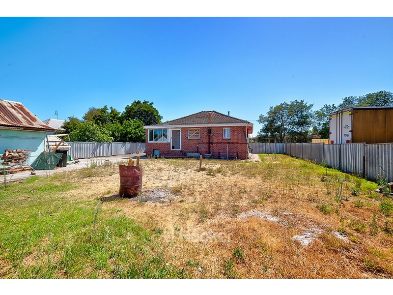 5 Moira Road, Collie WA 6225