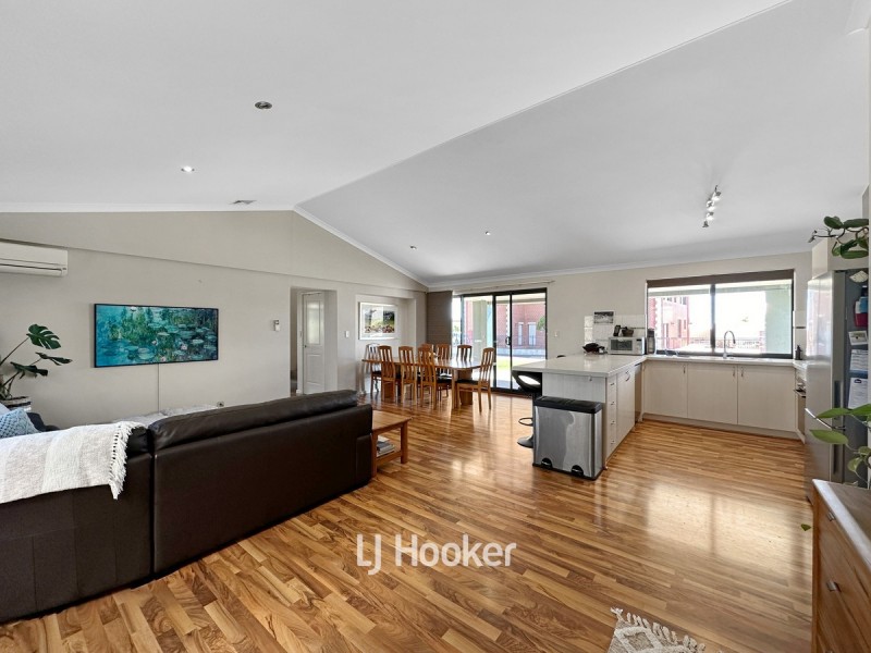 30 Antelope Turn, Dalyellup WA 6230