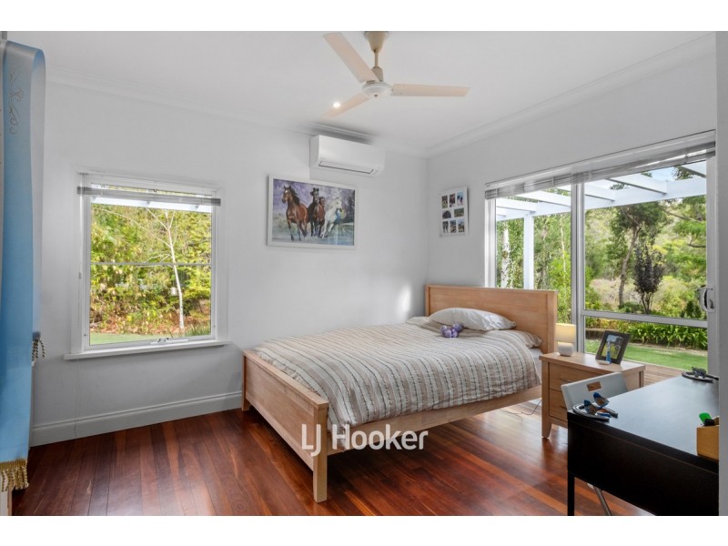 24 Junee Place, Yallingup Siding WA 6282