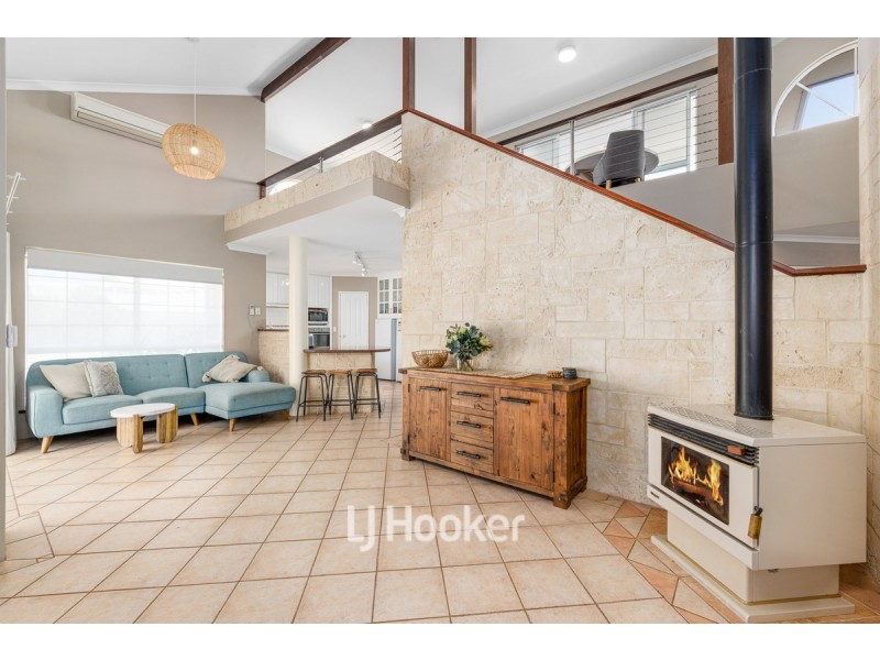 18 West Coast Drive, Binningup WA 6233