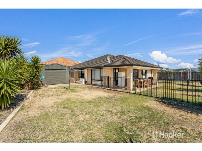 4 Sadler Circuit, Australind WA 6233
