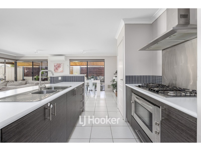 19 Duncan Loop, Millbridge WA 6232