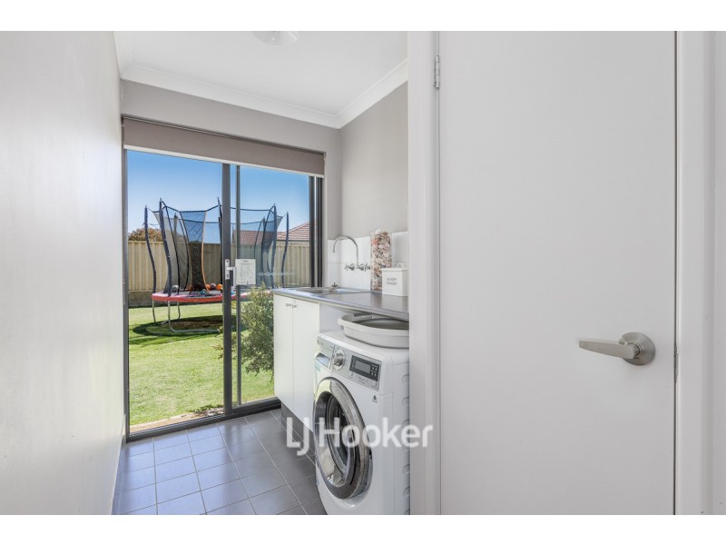 19 Duncan Loop, Millbridge WA 6232