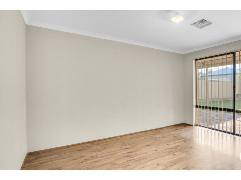 15 Edwinstone Close, Dalyellup WA 6230