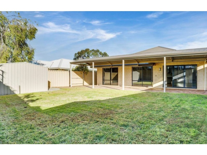 15 Edwinstone Close, Dalyellup WA 6230