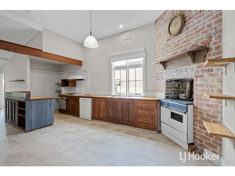 86 Stockley Road, Bunbury WA 6230