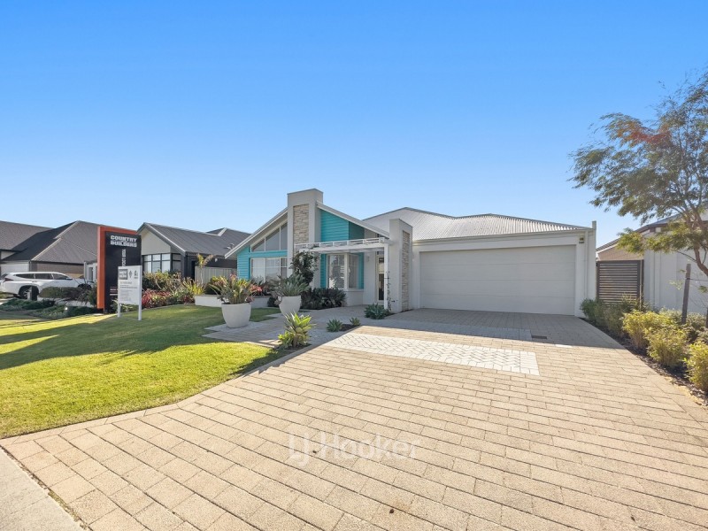 11 Chamaeleon Approach, Australind WA 6233
