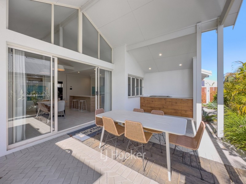 11 Chamaeleon Approach, Australind WA 6233