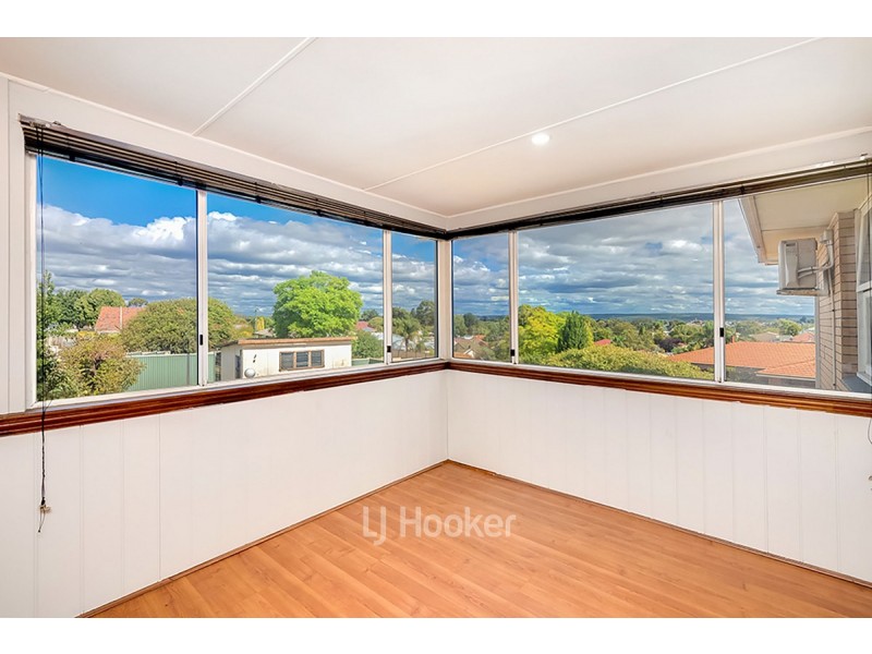 32 Bucktin Street, Collie WA 6225