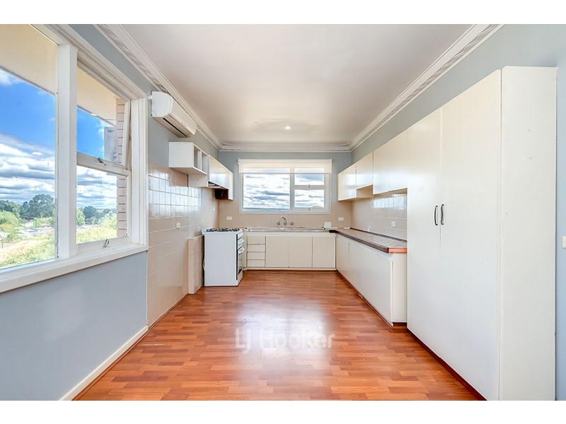 32 Bucktin Street, Collie WA 6225