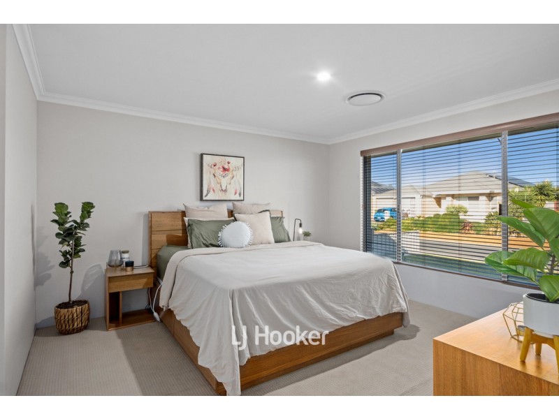 17 Supanova Lane, Australind WA 6233