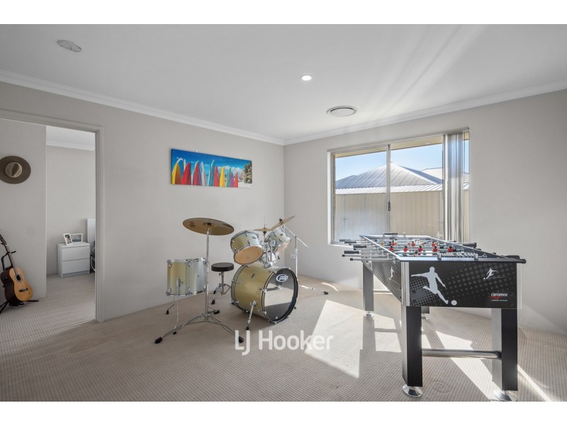 17 Supanova Lane, Australind WA 6233