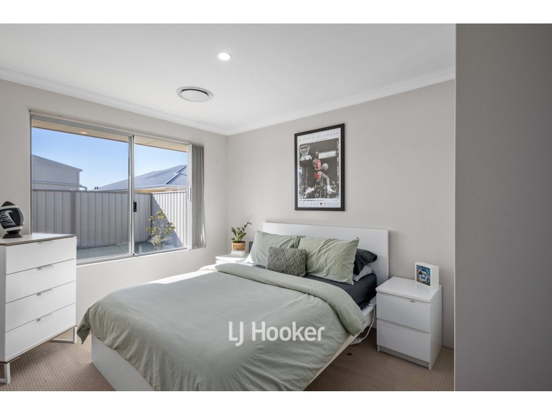 17 Supanova Lane, Australind WA 6233