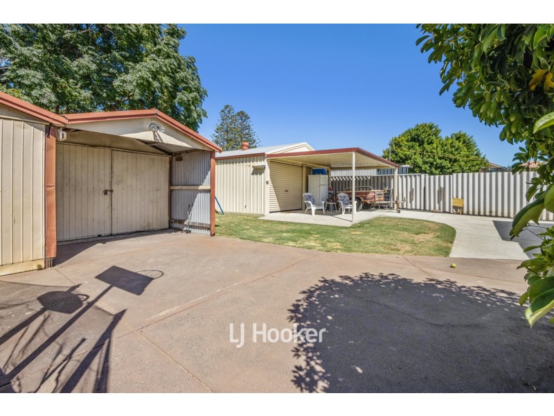 9 Locke Street, Carey Park WA 6230