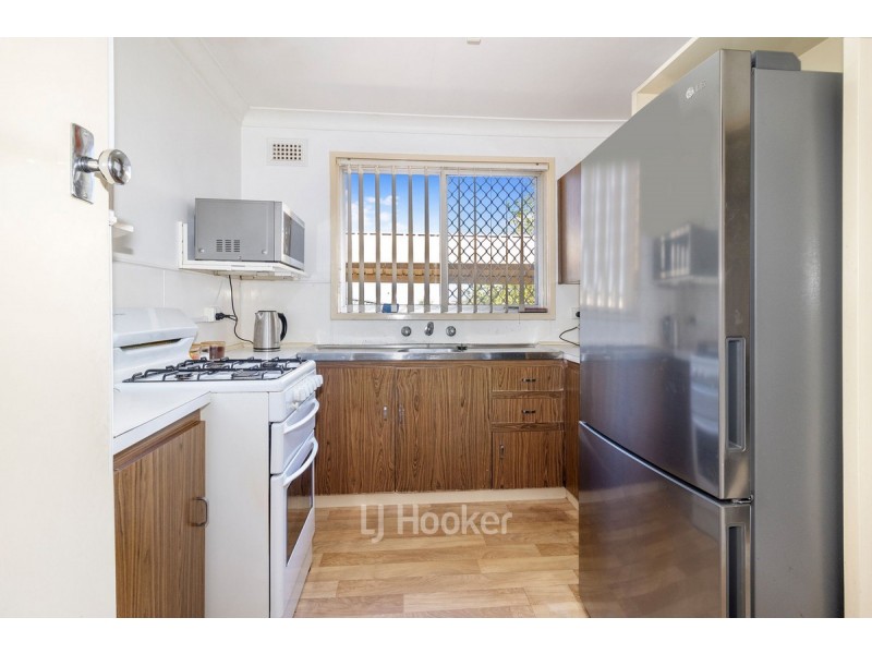 33 Elouera Street, Collie WA 6225