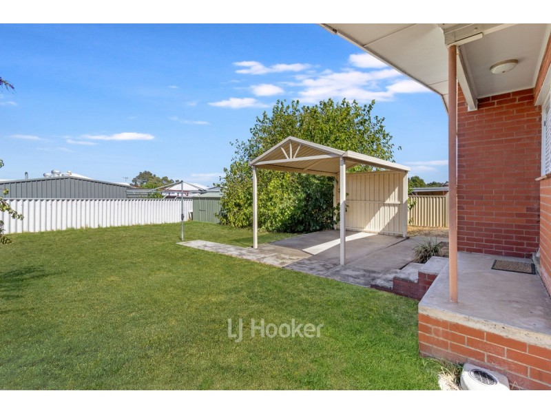 33 Elouera Street, Collie WA 6225