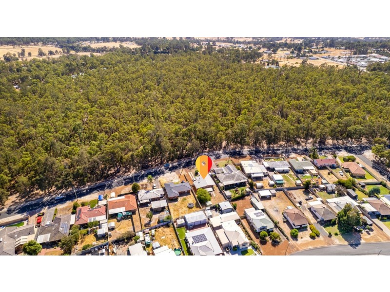 33 Elouera Street, Collie WA 6225