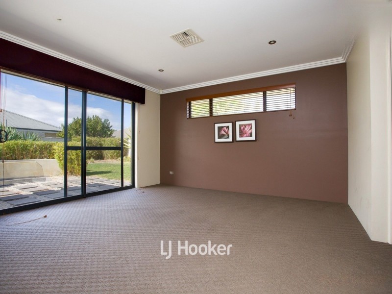 12 Lunar Avenue, Australind WA 6233