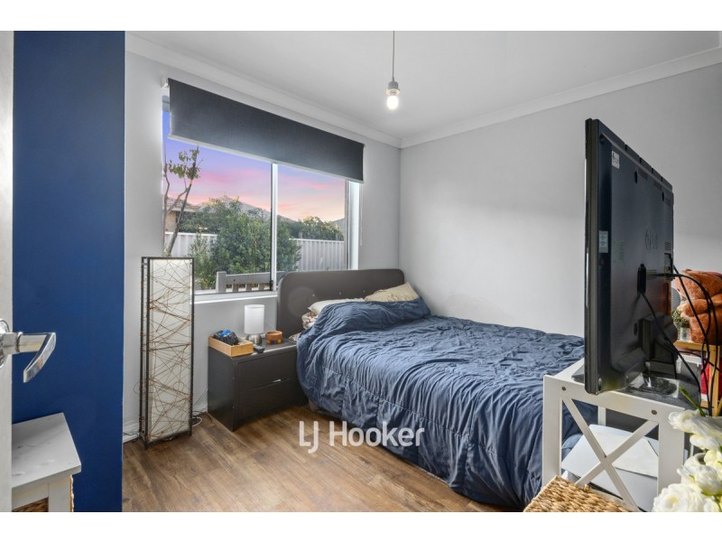 12 Garrigue Gardens, Yalyalup WA 6280