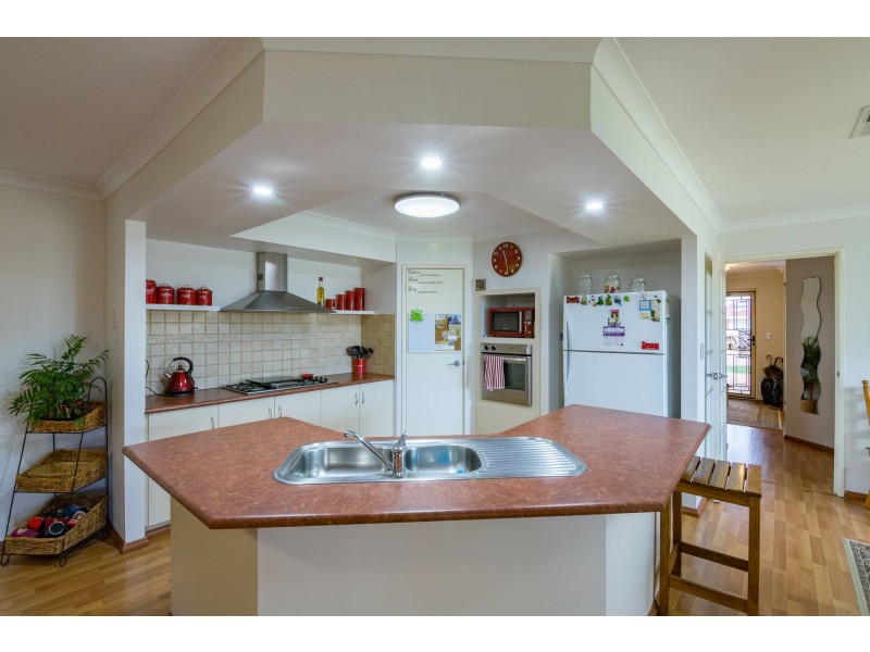 1 Cleveland Bay, Eaton WA 6232