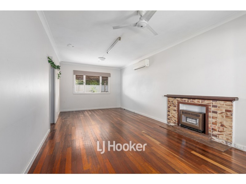 220 Clarke Street East, Carey Park WA 6230