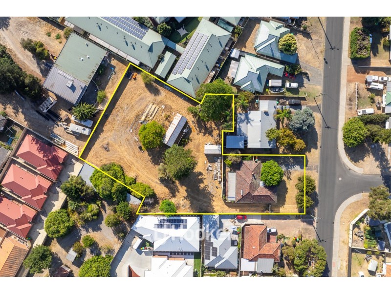 220 Clarke Street East, Carey Park WA 6230