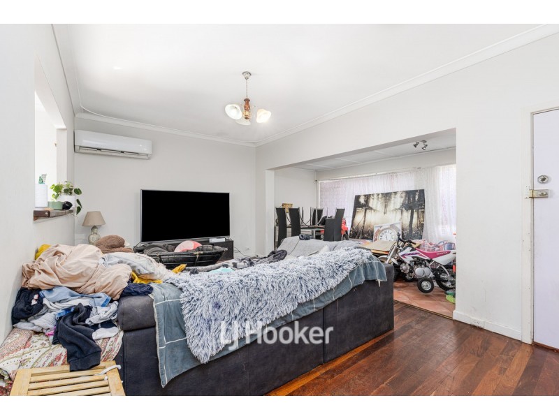 222 Clarke Street East, Carey Park WA 6230