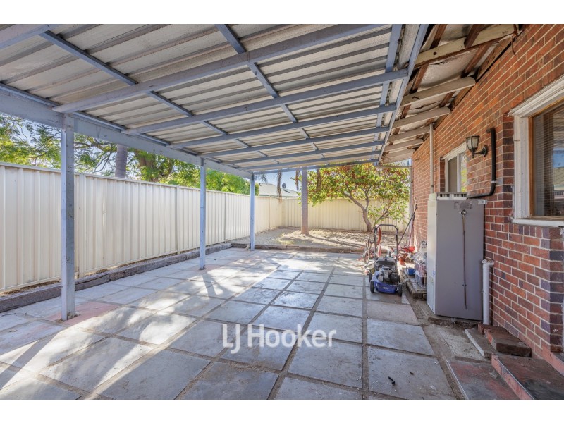 222 Clarke Street East, Carey Park WA 6230