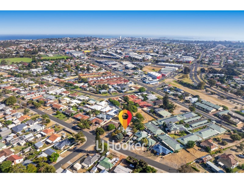 222 Clarke Street East, Carey Park WA 6230