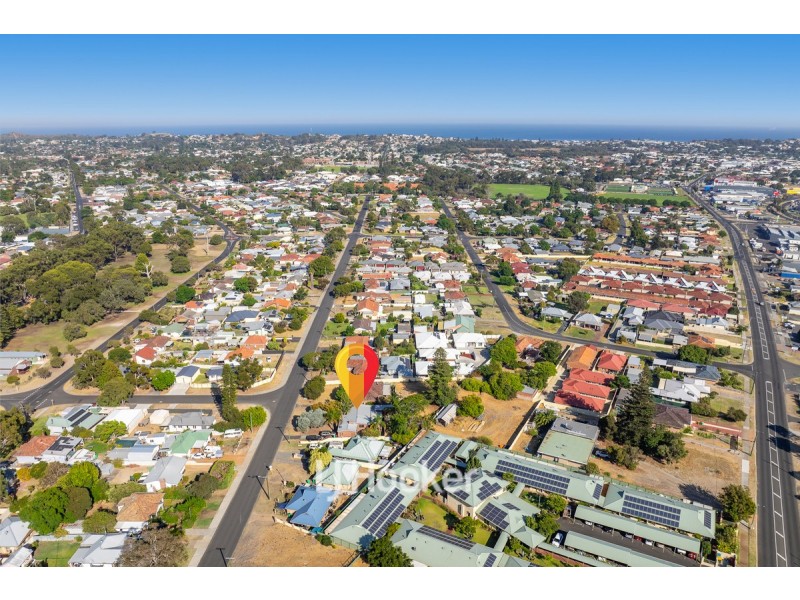 222 Clarke Street East, Carey Park WA 6230