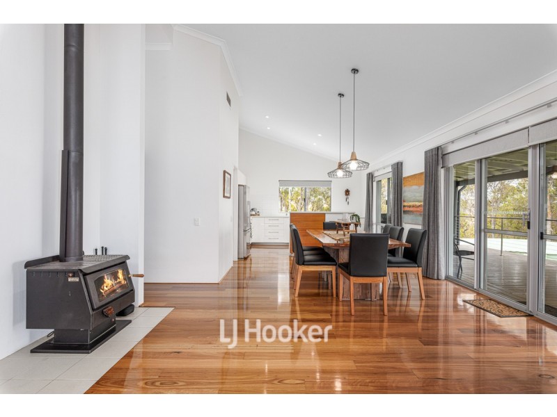 211 Gardincourt Drive, Henty WA 6236