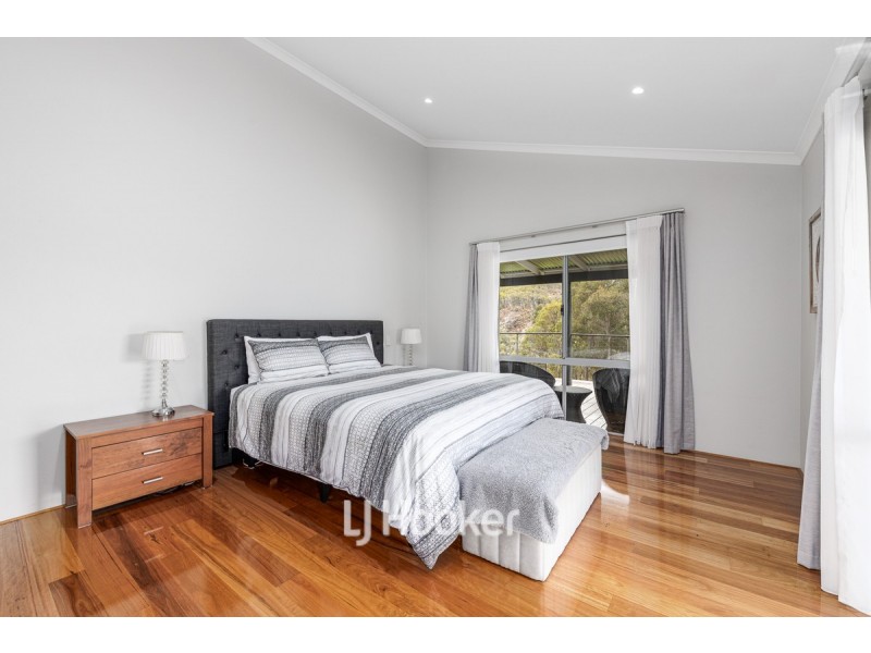 211 Gardincourt Drive, Henty WA 6236