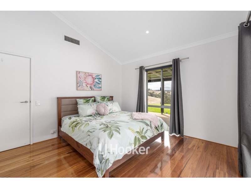 211 Gardincourt Drive, Henty WA 6236