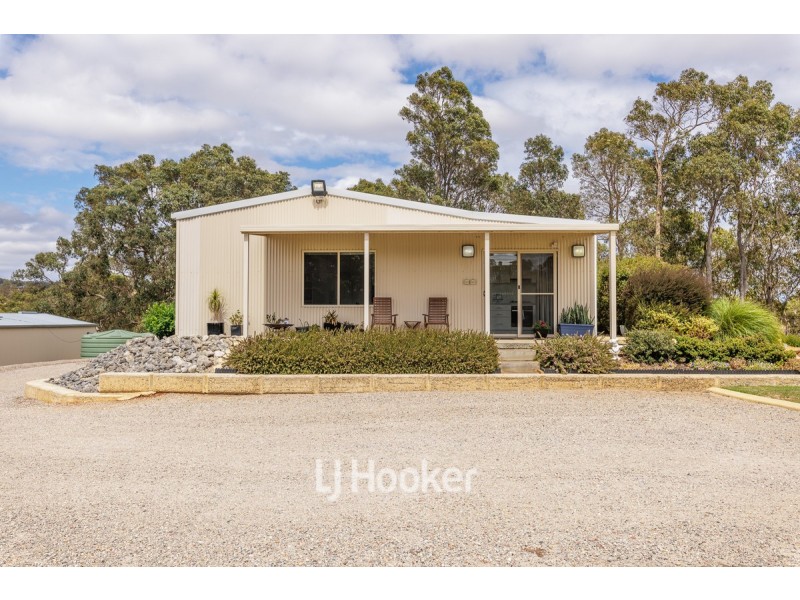211 Gardincourt Drive, Henty WA 6236