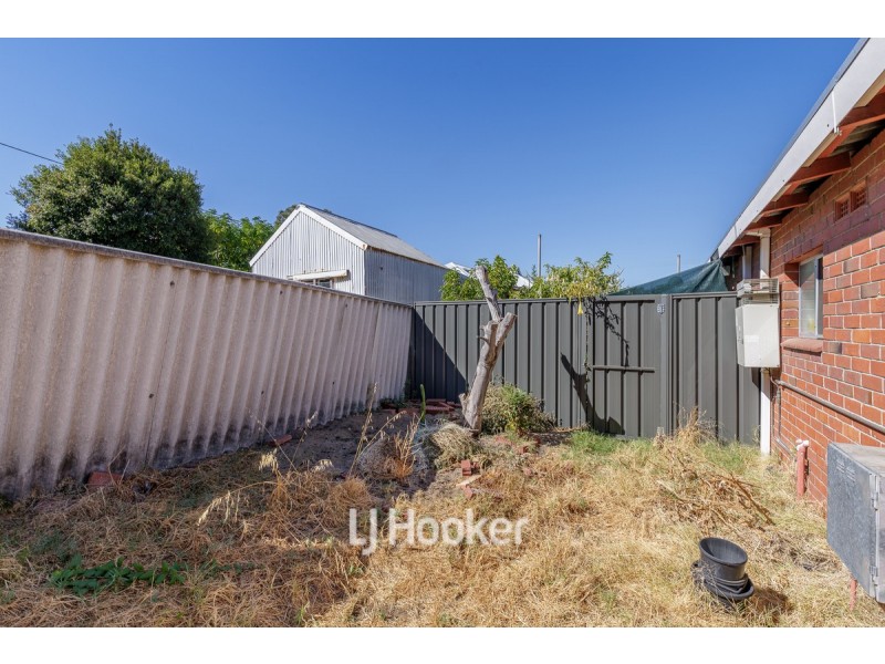 Units 2, 3 & 5/4 Banksia Street, Bunbury WA 6230