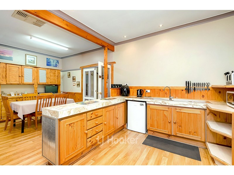 37 Telfer Crescent, Collie WA 6225