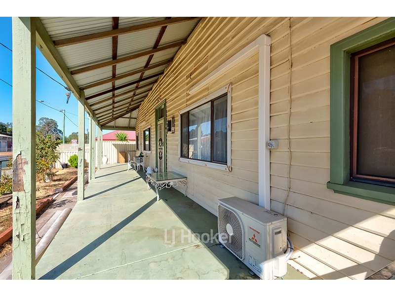 31 & 33 Throssell Street, Collie WA 6225