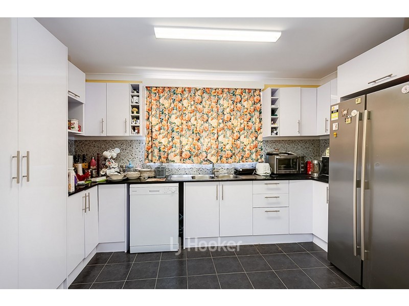 31 & 33 Throssell Street, Collie WA 6225