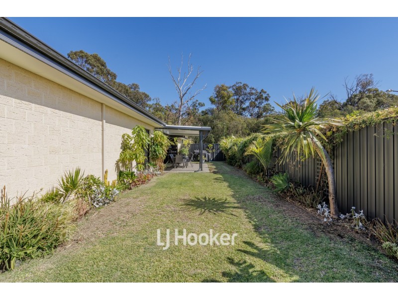 48 Beraking Loop, Dalyellup WA 6230