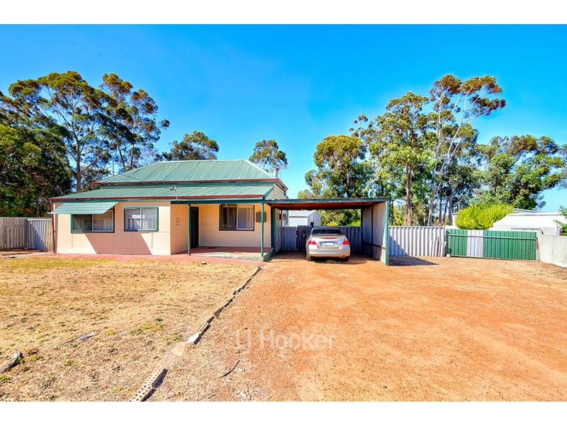 260 Steere Street North, Collie WA 6225