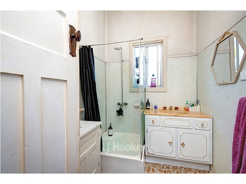 1 Bucktin Street, Collie WA 6225